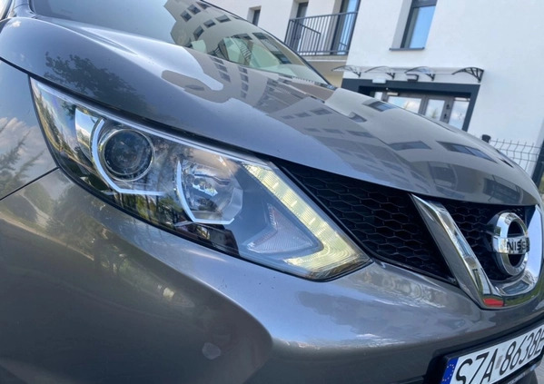 Nissan Qashqai cena 59900 przebieg: 105100, rok produkcji 2014 z Gościno małe 781